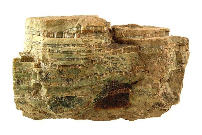 Chrysotile crystal