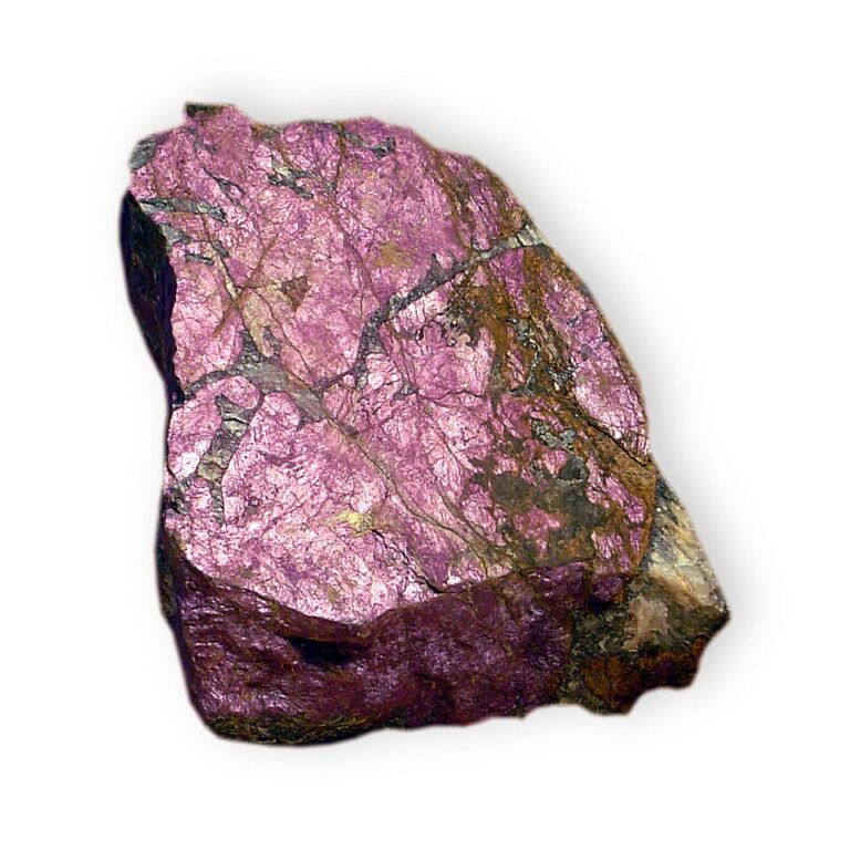 Purpurite crystal